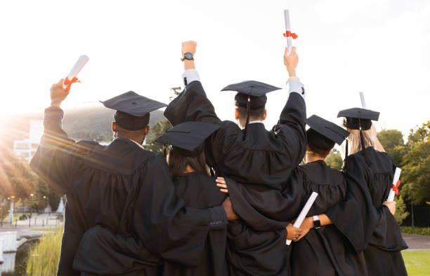 Graduation pictures ideas